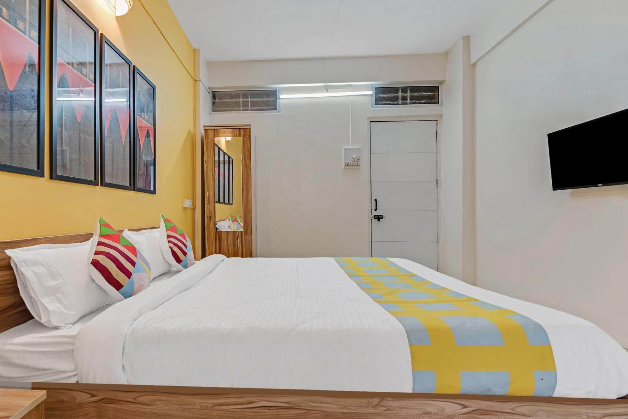 Super Hotel O Saraswati Niwas Vadgaon Budruk Pune Extérieur photo